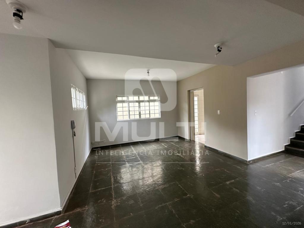 Casa, 4 quartos, 200 m² - Foto 2