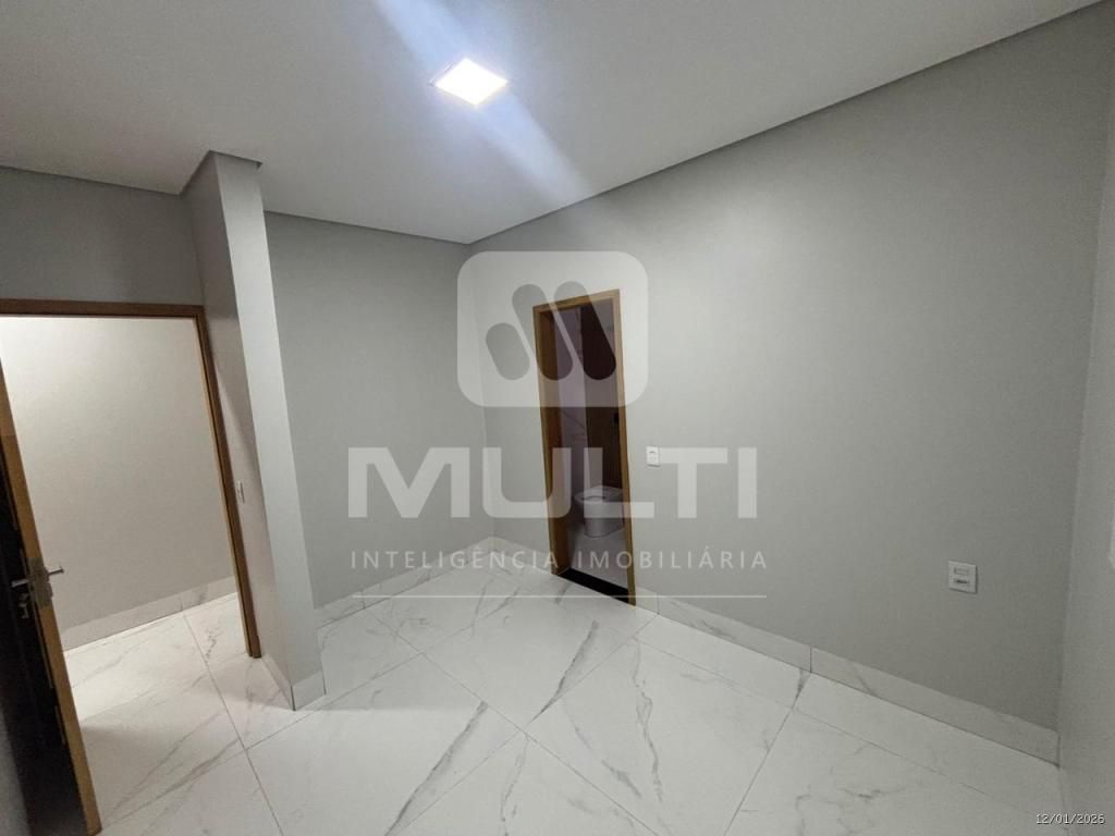 Casa, 3 quartos, 230 m² - Foto 1