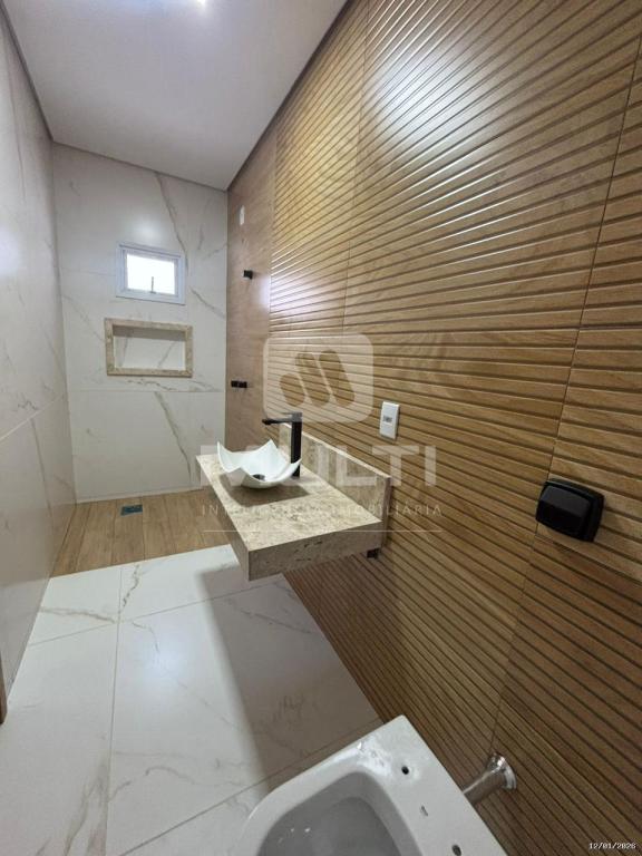 Casa, 3 quartos, 230 m² - Foto 2