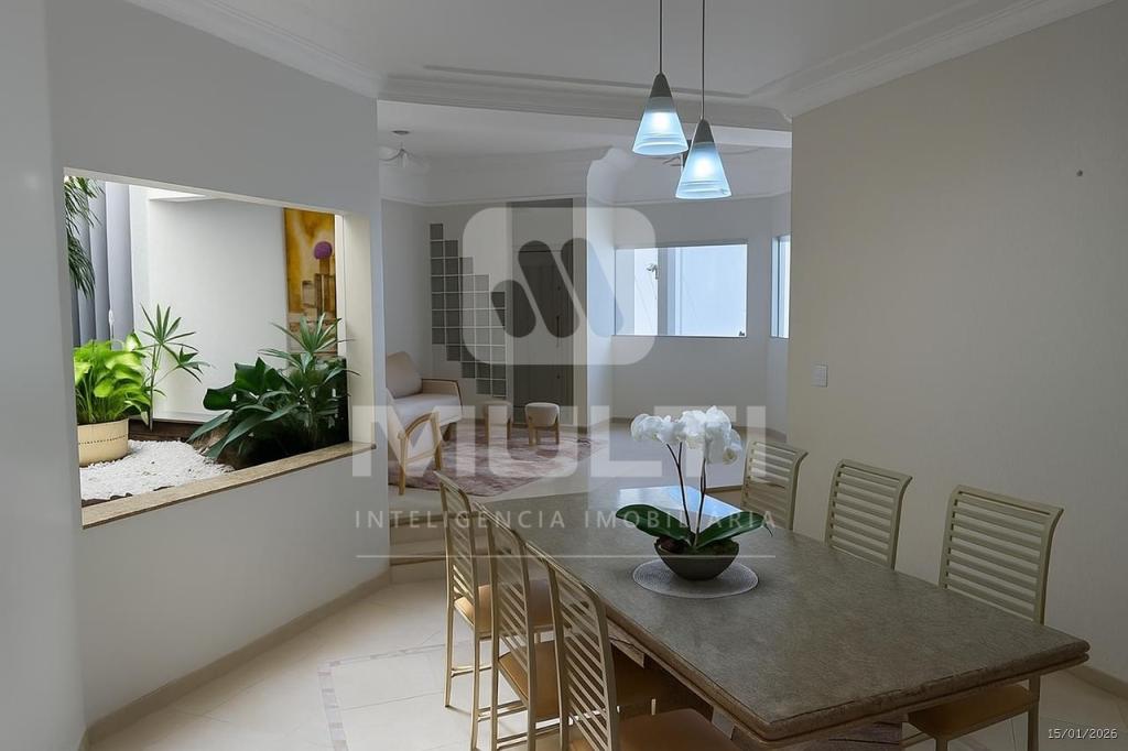 Casa, 3 quartos, 226 m² - Foto 3