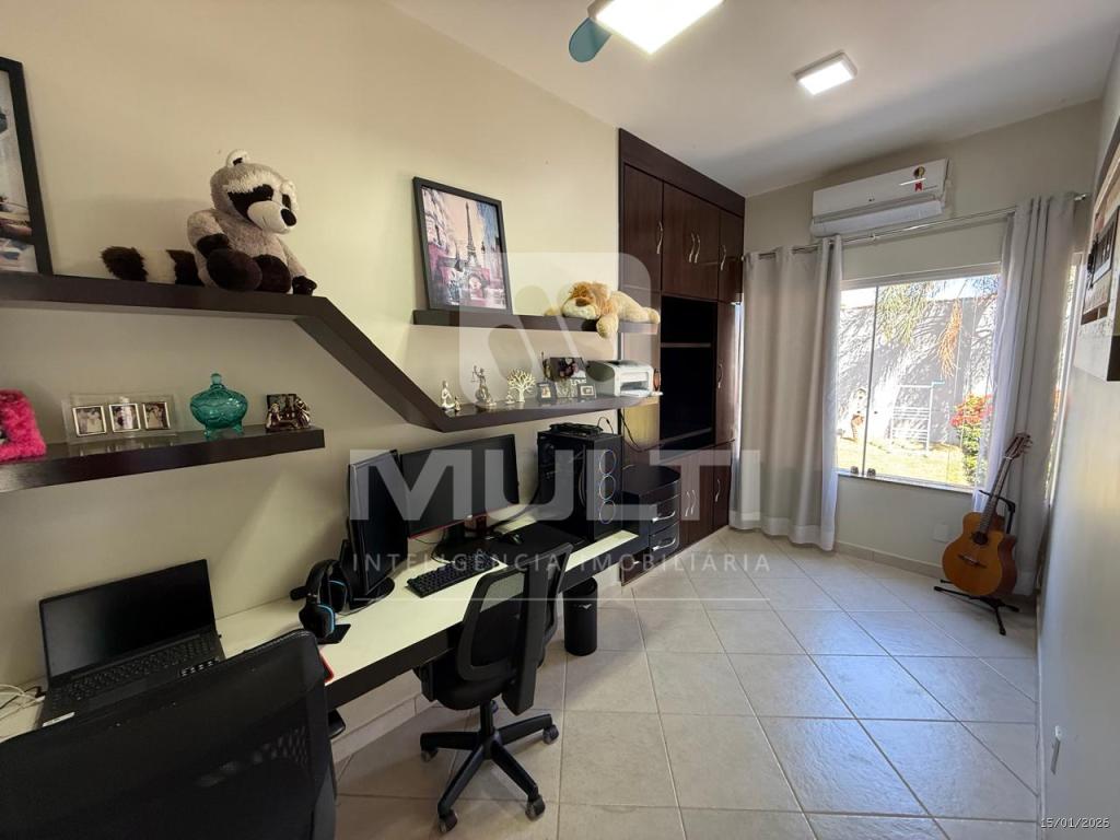 Casa, 3 quartos, 226 m² - Foto 34