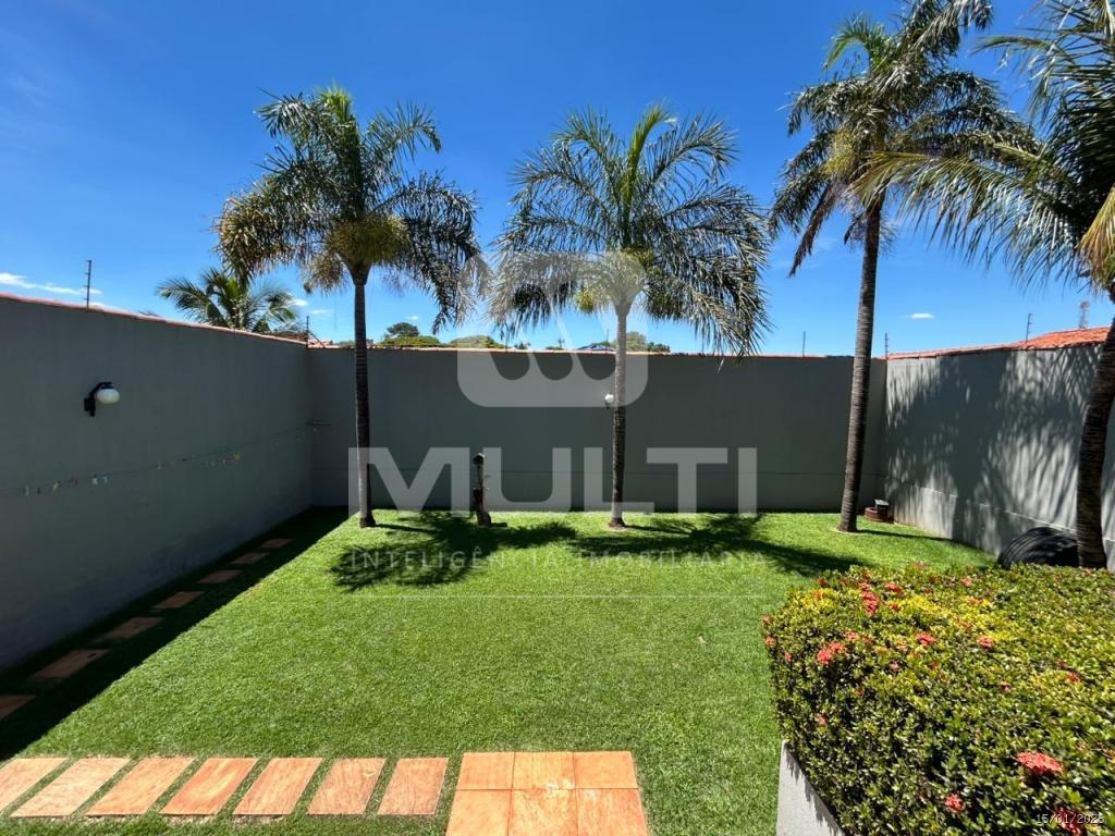 Casa, 3 quartos, 226 m² - Foto 36