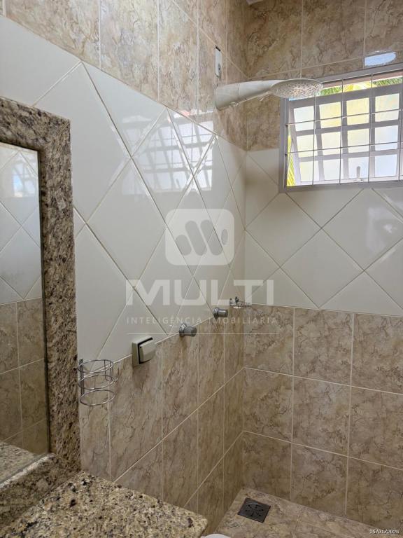 Casa, 3 quartos, 226 m² - Foto 44