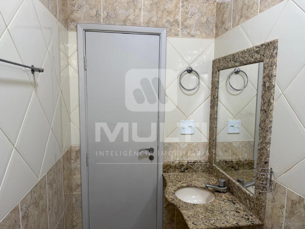 Casa, 3 quartos, 226 m² - Foto 46