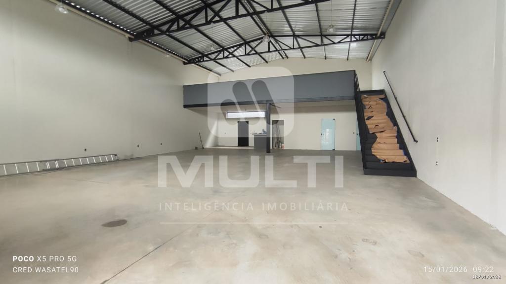 Casa, 1 quarto, 330 m² - Foto 3