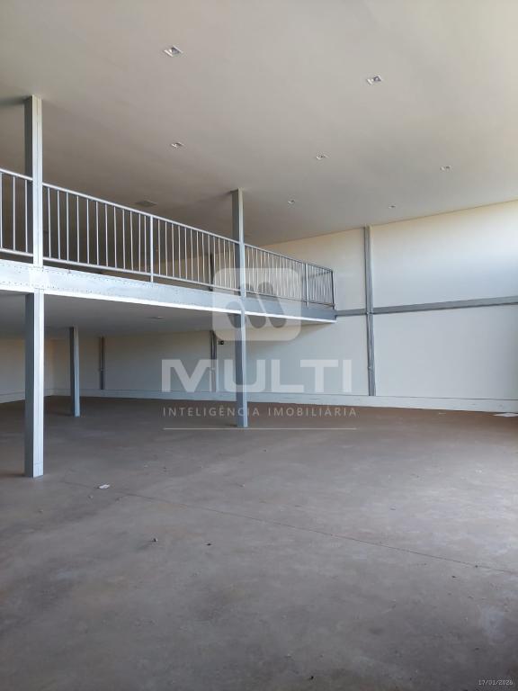 Casa, 1 quarto, 388 m² - Foto 1