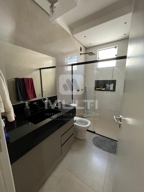 Casa, 3 quartos, 198 m² - Foto 4