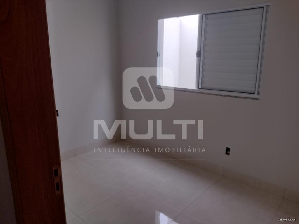 Casa, 3 quartos, 68 m² - Foto 1