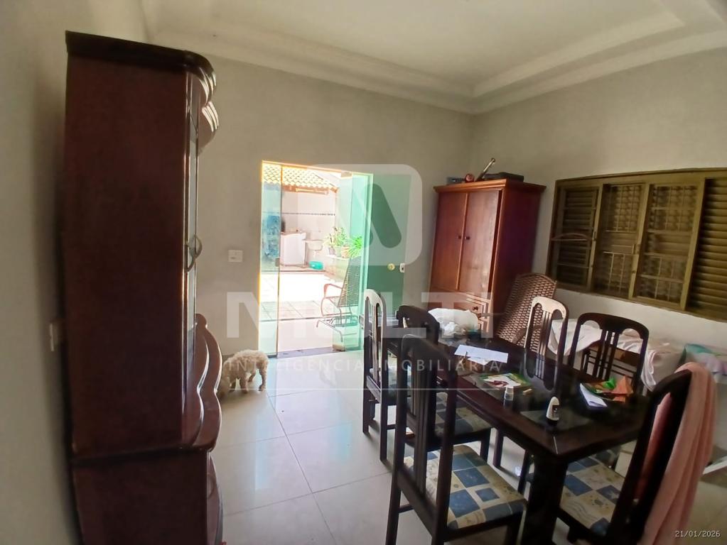 Casa, 4 quartos, 320 m² - Foto 1