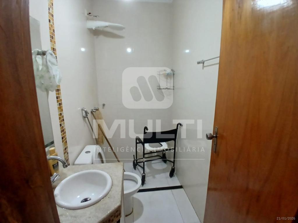 Casa, 4 quartos, 320 m² - Foto 3