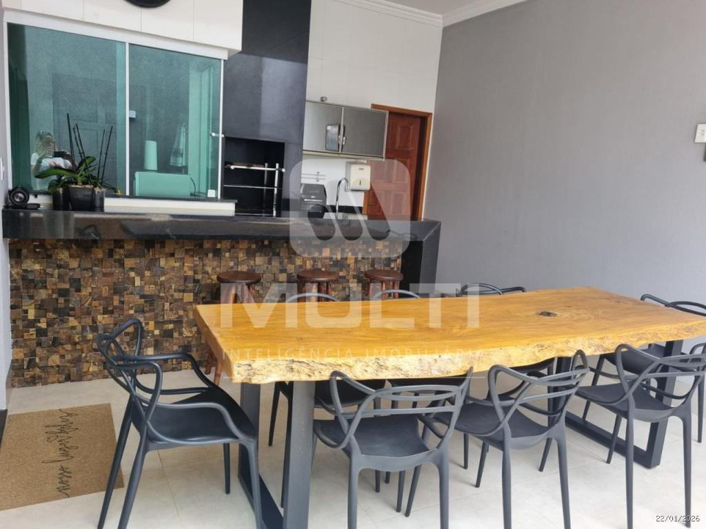 Casa, 3 quartos, 200 m² - Foto 28