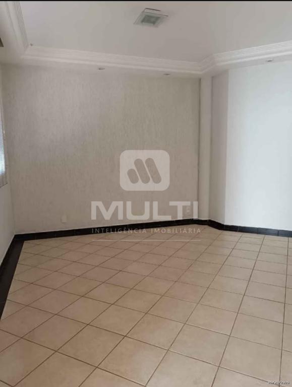 Casa, 3 quartos, 200 m² - Foto 3