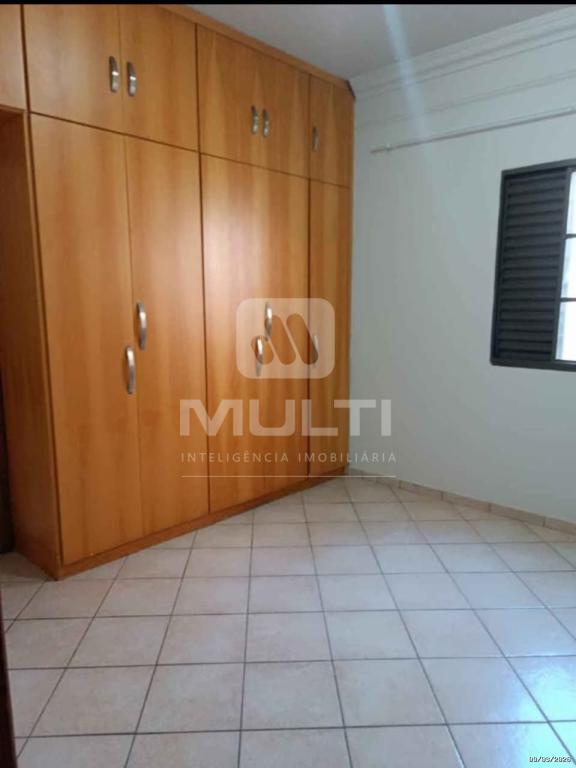 Casa, 3 quartos, 200 m² - Foto 13