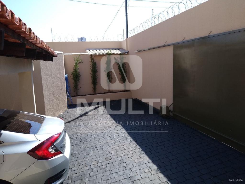 Casa, 4 quartos, 285 m² - Foto 10