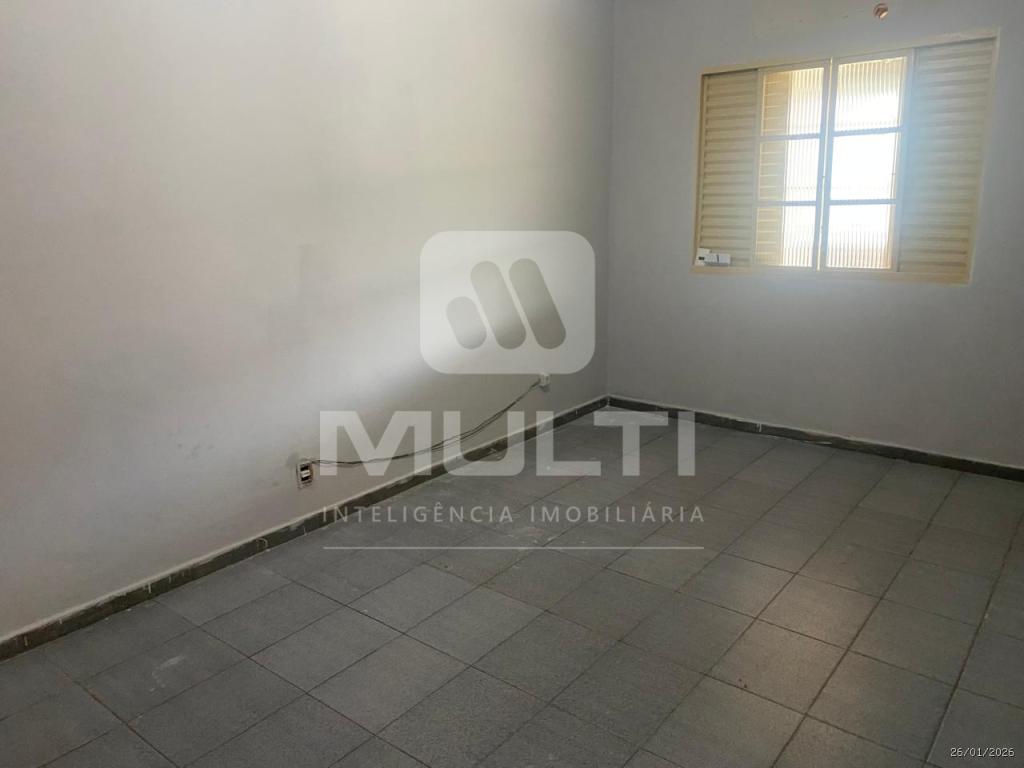 Casa, 3 quartos, 117 m² - Foto 1