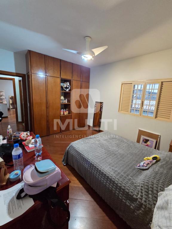 Casa, 4 quartos, 319 m² - Foto 18