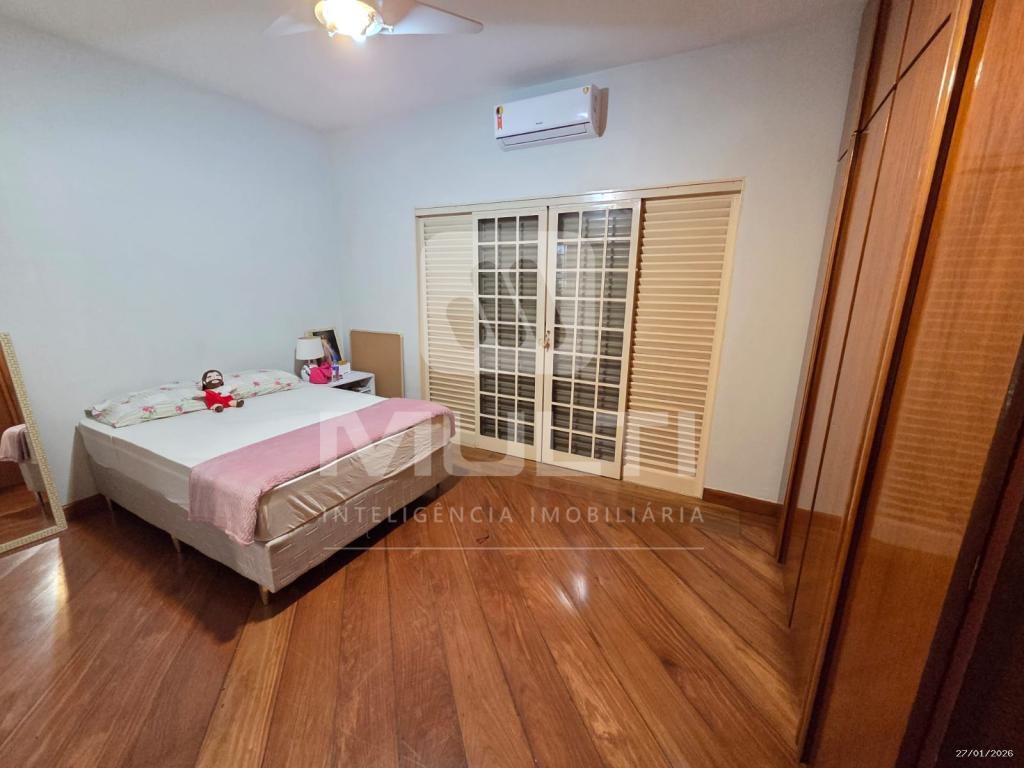 Casa, 4 quartos, 319 m² - Foto 22