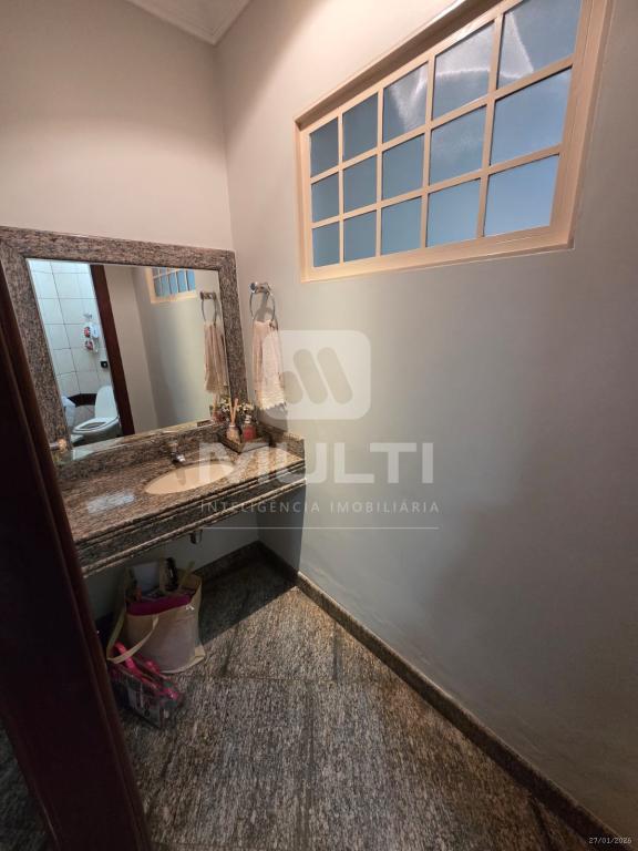 Casa, 4 quartos, 319 m² - Foto 27