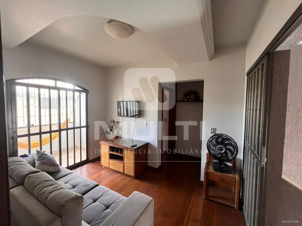 Casa, 4 quartos, 300 m² - Foto 14