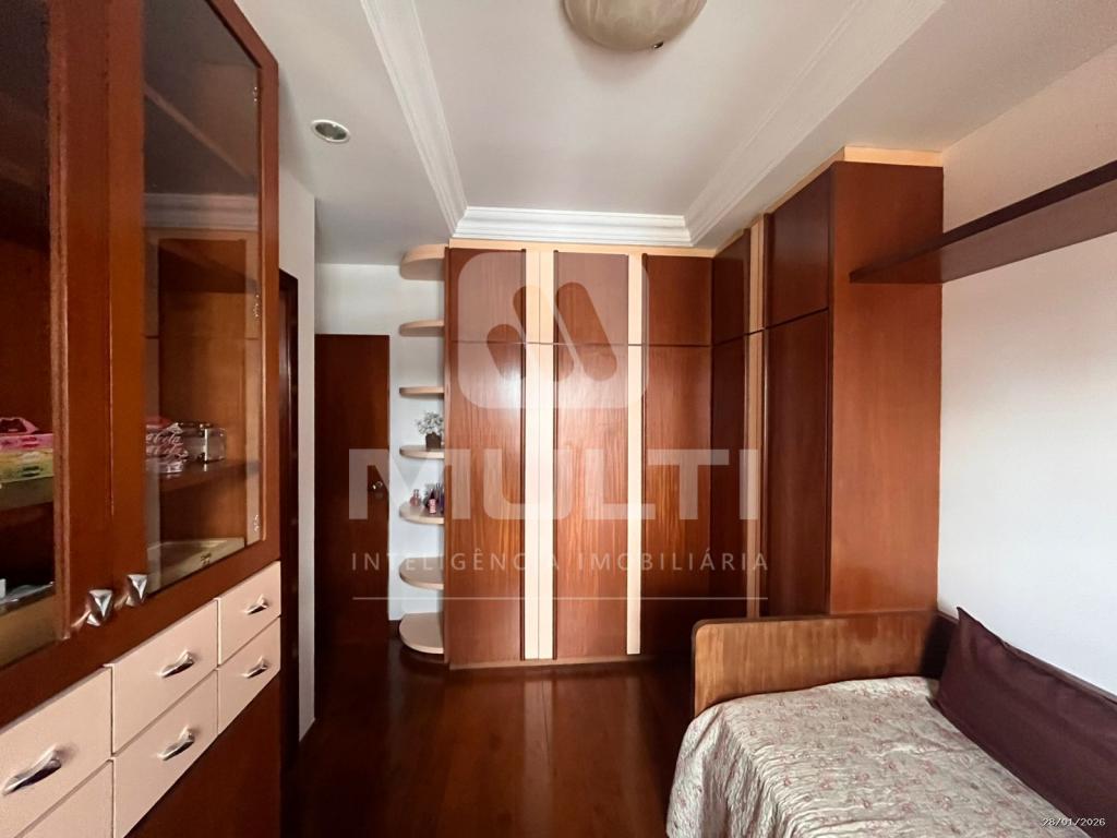 Casa, 4 quartos, 300 m² - Foto 18