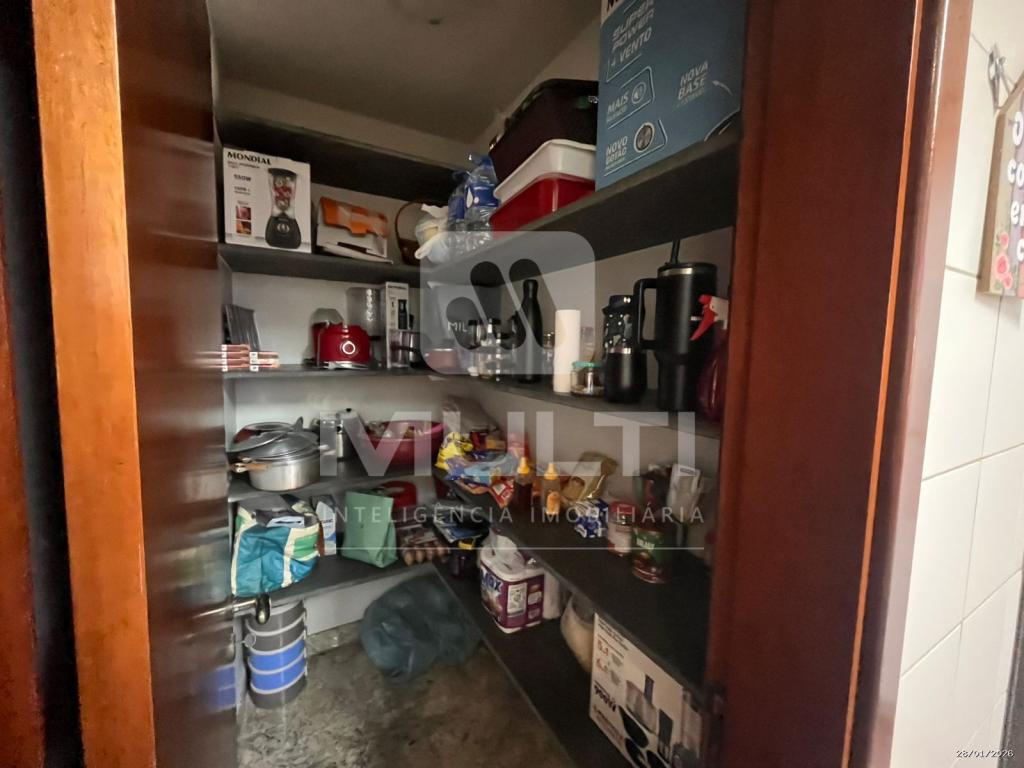 Casa, 4 quartos, 300 m² - Foto 29