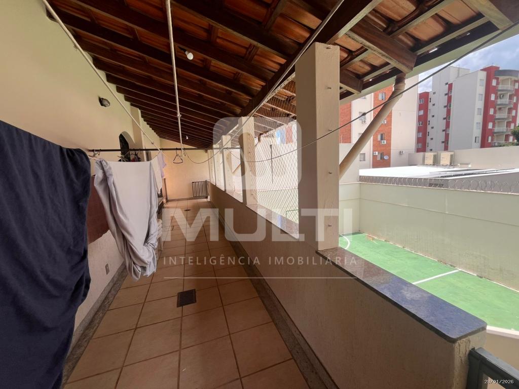 Casa, 4 quartos, 300 m² - Foto 34