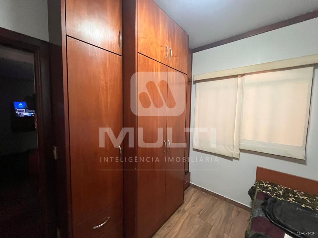 Casa, 4 quartos, 300 m² - Foto 40