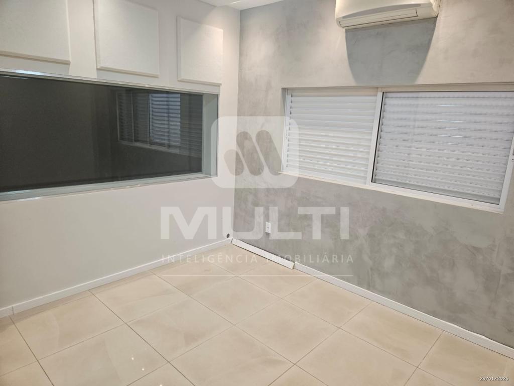 Casa, 3 quartos, 180 m² - Foto 35