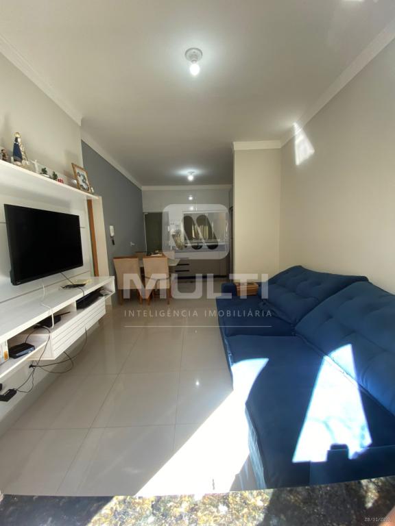 Casa, 2 quartos, 77 m² - Foto 1