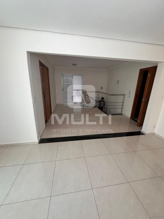 Cobertura, 3 quartos, 180 m² - Foto 1