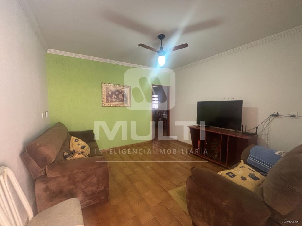 Casa, 3 quartos, 155 m² - Foto 1