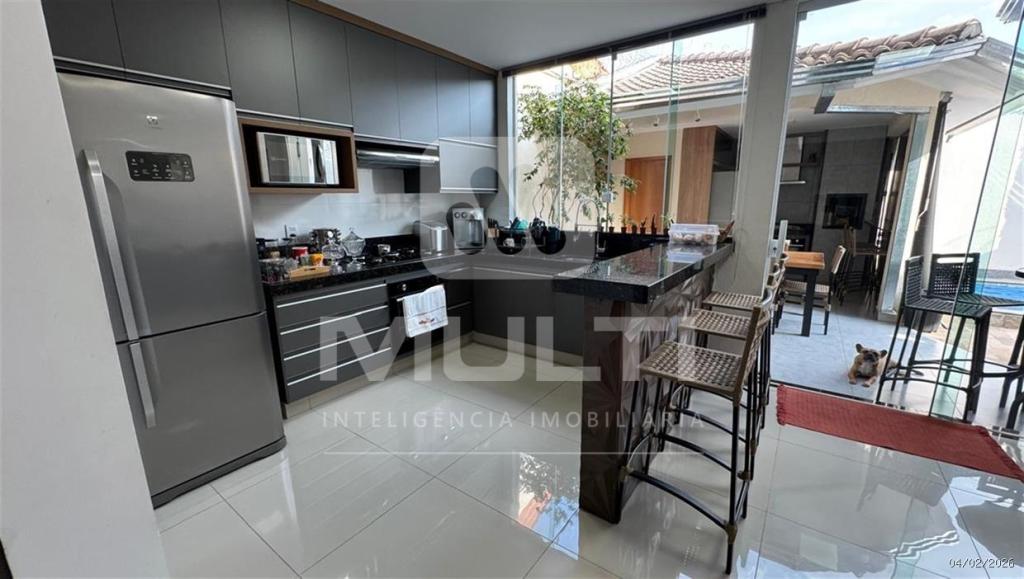 Casa, 4 quartos, 1 m² - Foto 14