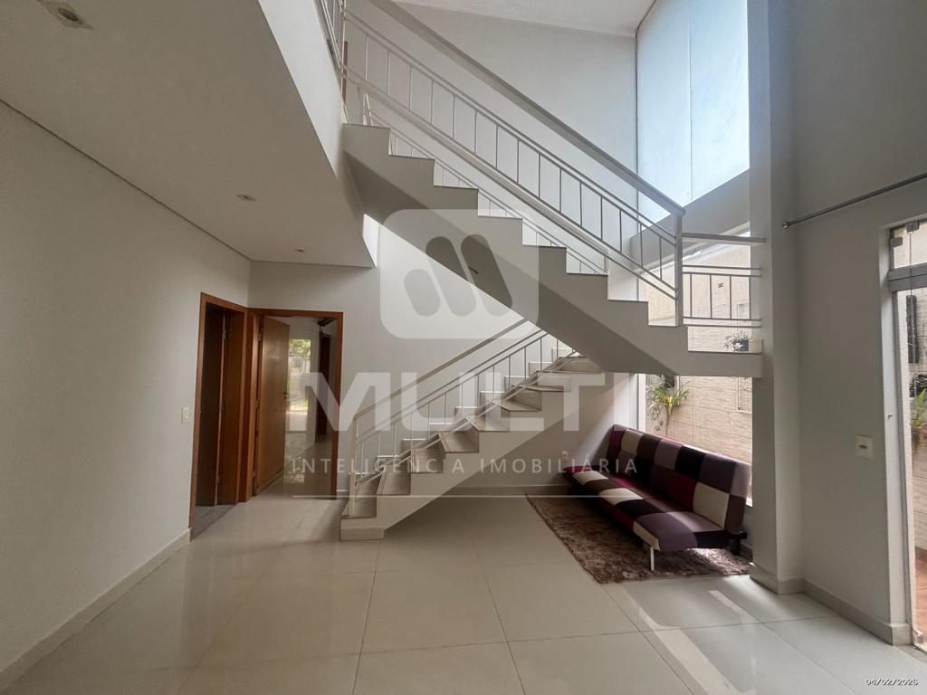 Casa, 4 quartos, 225 m² - Foto 4