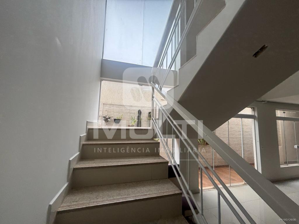 Casa, 4 quartos, 225 m² - Foto 14