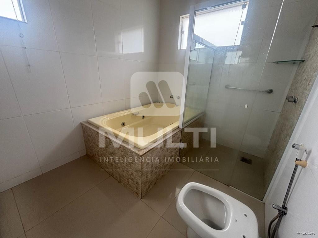 Casa, 4 quartos, 225 m² - Foto 22