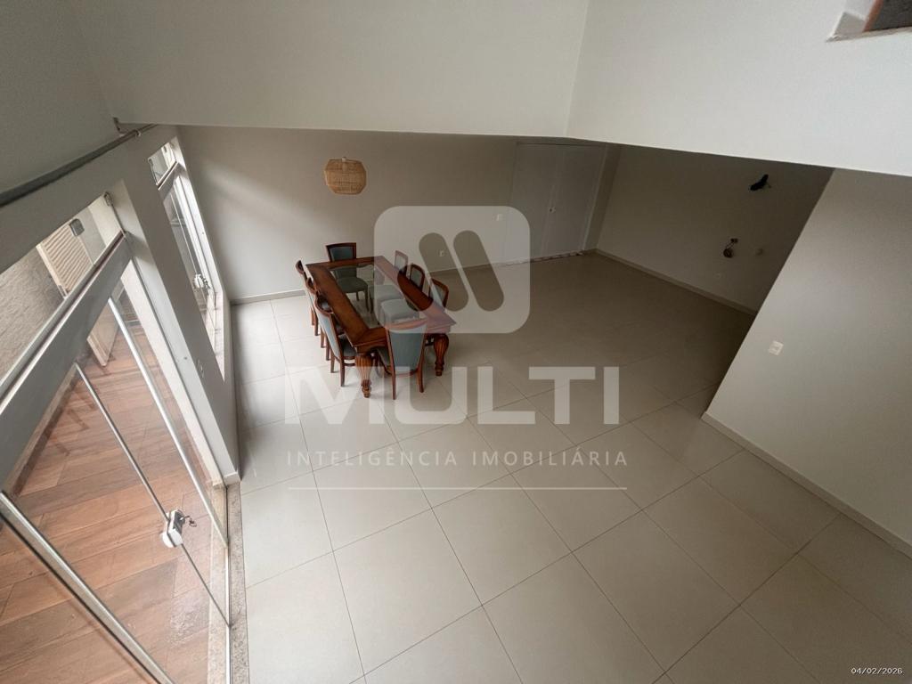 Casa, 4 quartos, 225 m² - Foto 26