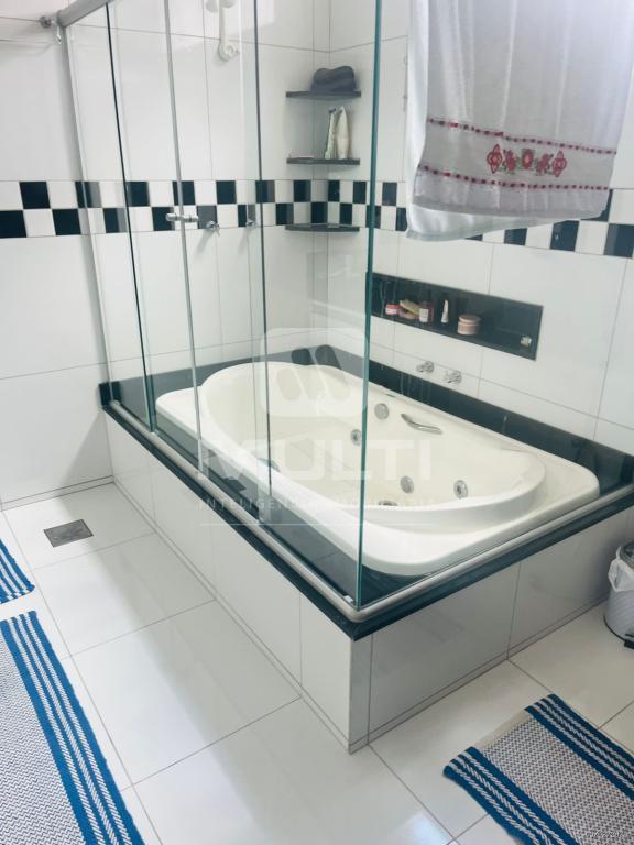 Casa, 3 quartos, 200 m² - Foto 13