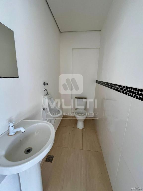 Casa, 3 quartos, 239 m² - Foto 9