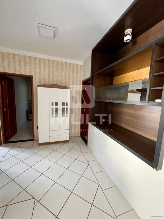 Casa, 3 quartos, 239 m² - Foto 14