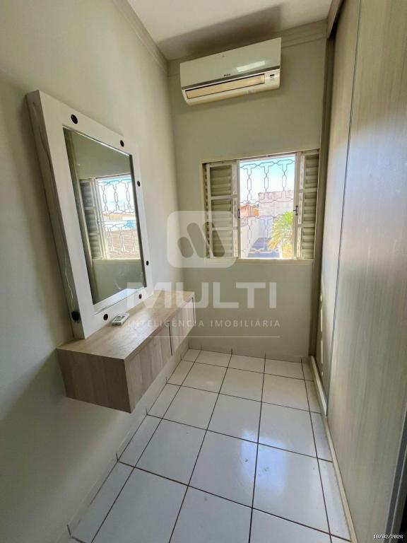 Casa, 3 quartos, 239 m² - Foto 20