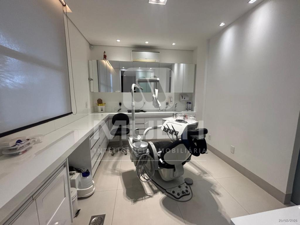 Sala-Conjunto, 412 m² - Foto 32