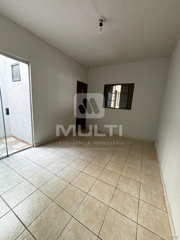 Casa, 2 quartos, 160 m² - Foto 1
