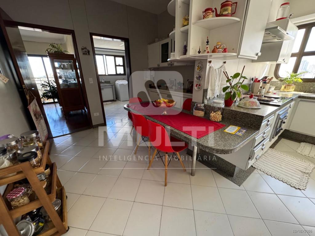 Apartamento, 3 quartos, 231 m² - Foto 6