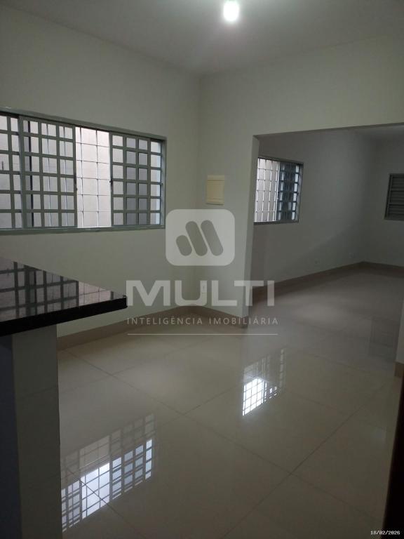 Casa, 3 quartos, 182 m² - Foto 1