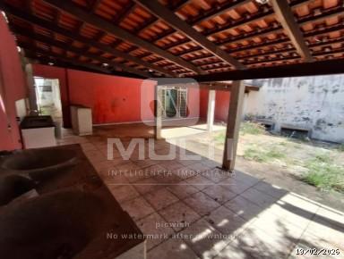 Casa, 3 quartos, 210 m² - Foto 2