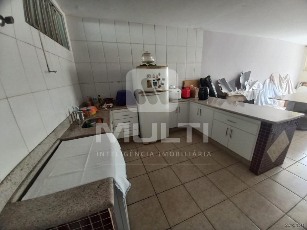 Casa, 1 quarto, 312 m² - Foto 11