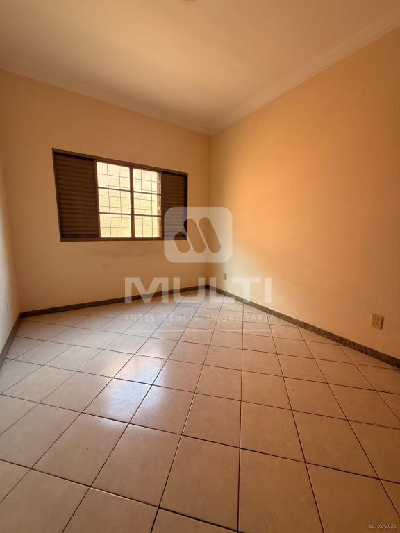 Casa, 4 quartos, 250 m² - Foto 11