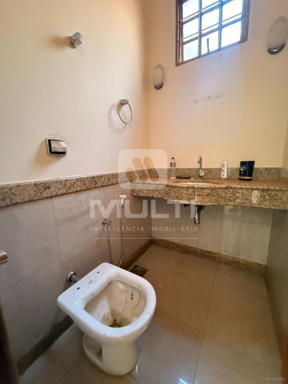 Casa, 4 quartos, 250 m² - Foto 17