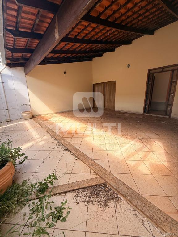 Casa, 4 quartos, 250 m² - Foto 19