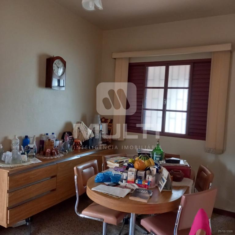 Casa, 3 quartos, 177 m² - Foto 2